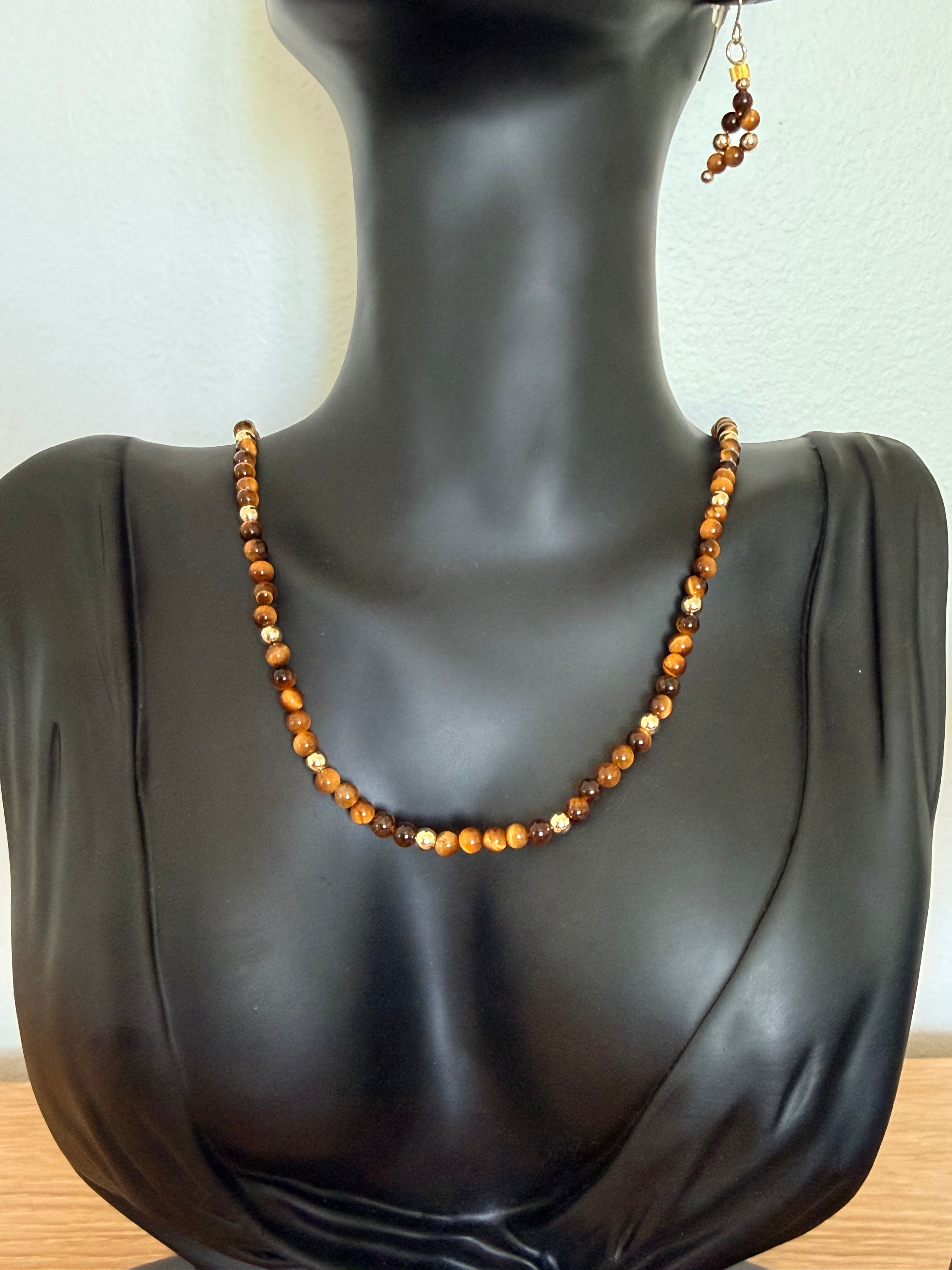 Ensemble en or plaqué 14k et oeil de tigre